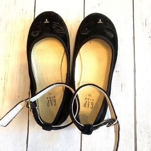 Gap velvet flats.